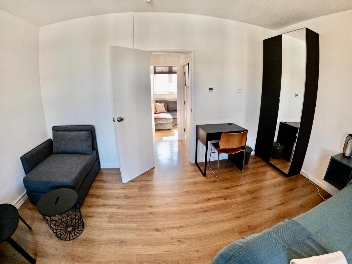 Lovely One Bedroom Flat ลอนดอน ภายนอก รูปภาพ